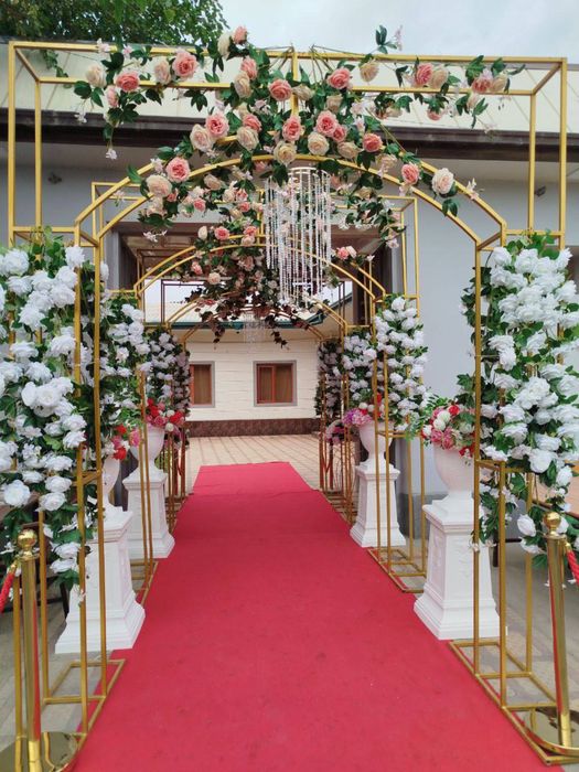 Afarmleniya sahna bezaklari xizmati to'y va yaxshi kunlar uchun