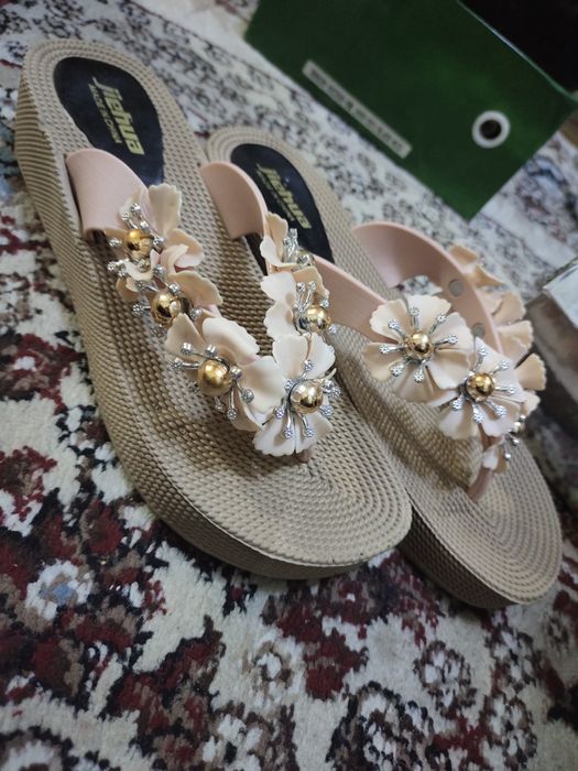 Женская обувь продам не дорого