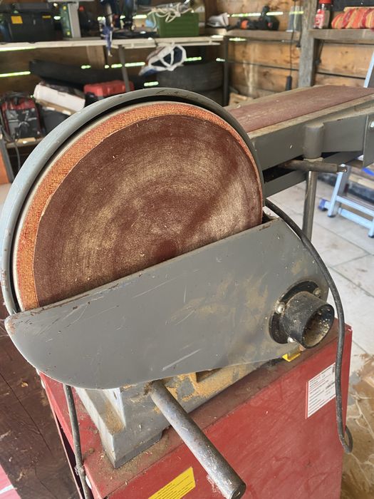 Slefuitor banda si disc