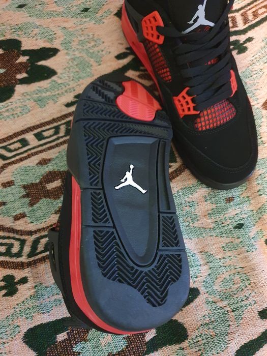Jordan 4 red thunder 41