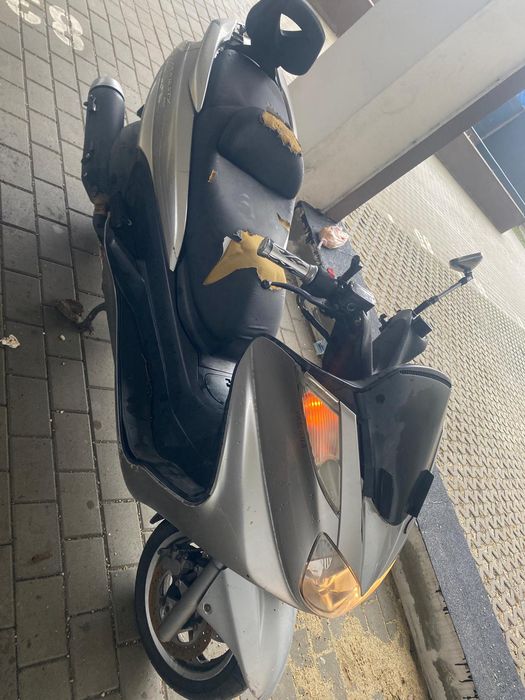 Yamaha majesty 400cc