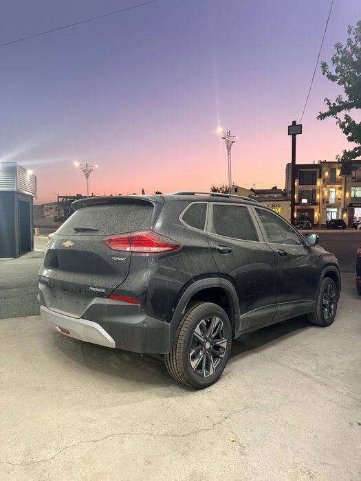 Продаётся Tracker premier plus 2026