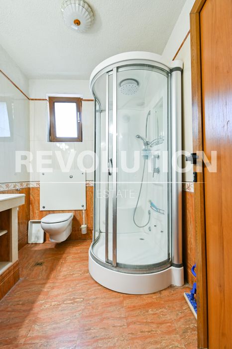 Дава се под наем Къща в Божурище - 100 кв.м за 800 € - Снимка #12