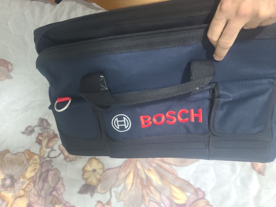 Новогодняя Сумка для инструментов Bosch , не маленькая