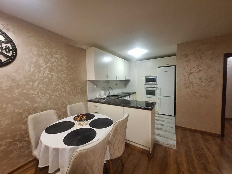 Дава се под наем Двустаен апартамент в Пловдив, Остромила - 70 кв.м за 548.25 € - Снимка #9