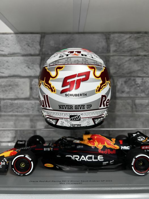 1:2 F1 Helmet of Sergio Perez