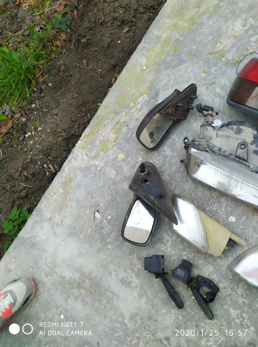 Фарове и части за Peugeot 306 1994г.