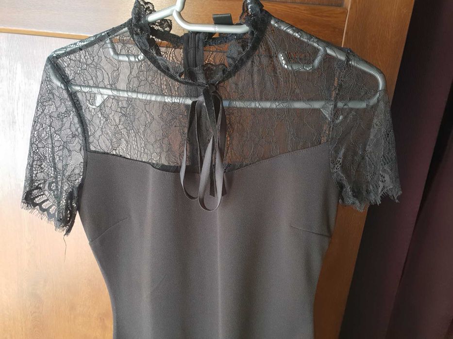 Rochiță scurtă,neagră