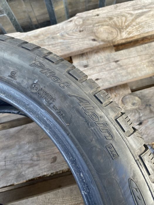 245/45/18 Мишелин Зимни Run Flat