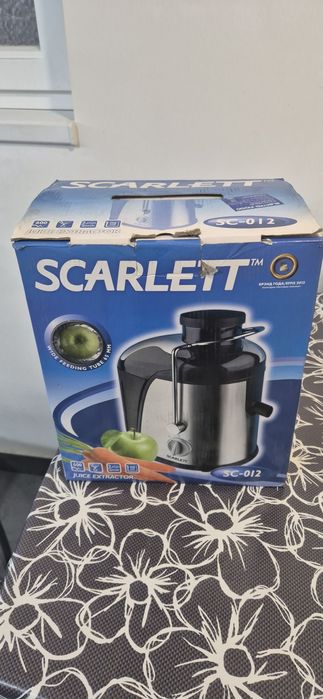 Storcator de fructe si legume tari Scarlett