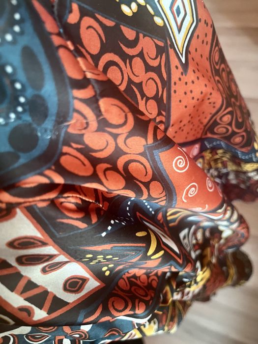 Афро риза рядък модел