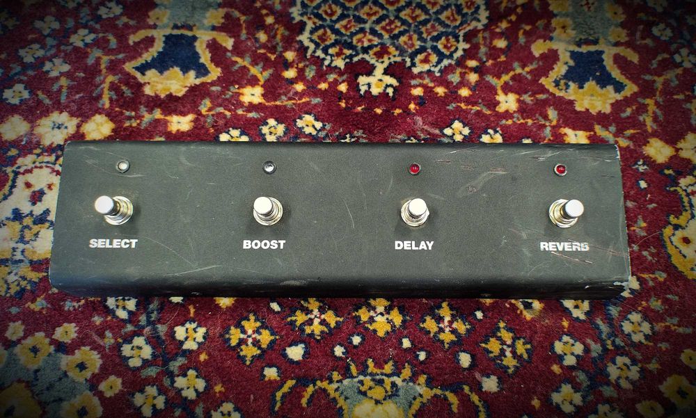 Bogner Alchemist 40w лампов кубе за китара