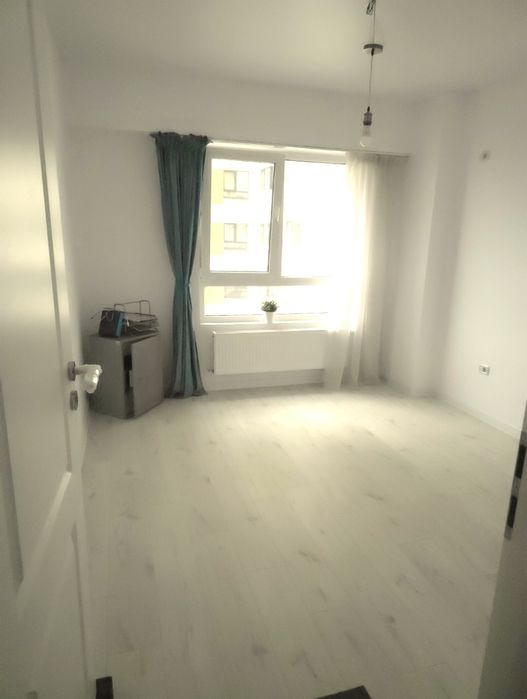 Proprietar, 3 camere, central adress residence