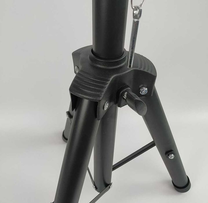 Стойка за тонколона, прожектор и др.  с размери 70 см и 120 см