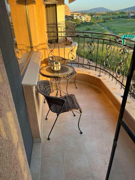 Давам под наем апартамент на морето - с. Лозенец