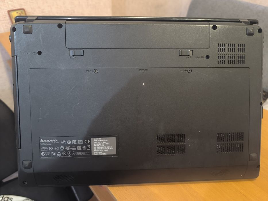 Ноутбук Lenovo g580 512/8
