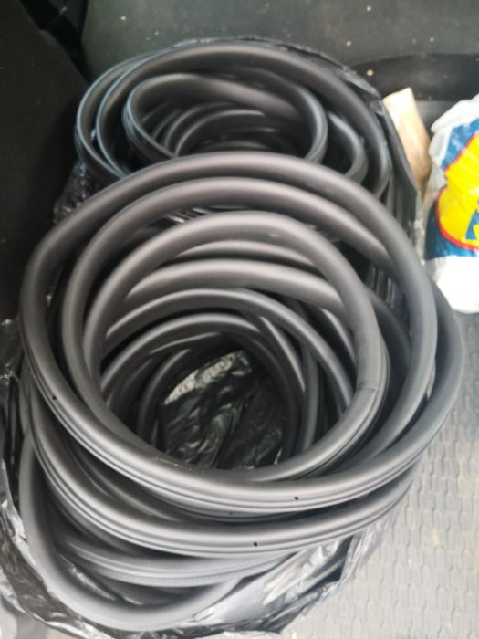 Chedere uși spate Duster 2018-2024 noi, originale