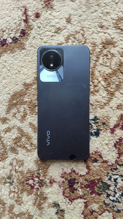 Виво.   Y02T.    64 gb