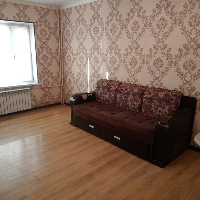 Продам 1-ком квартиру в 10-м