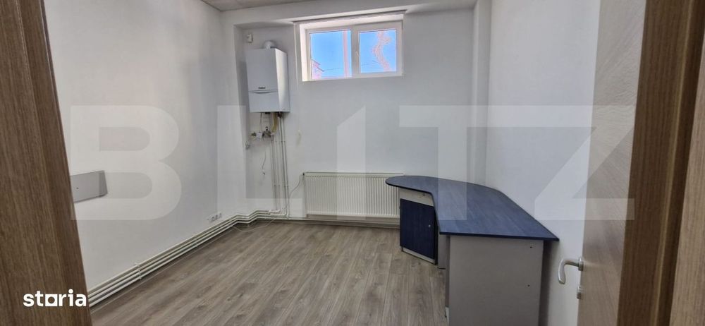 Spatiu comercial, 82 mp, zona Micro 11