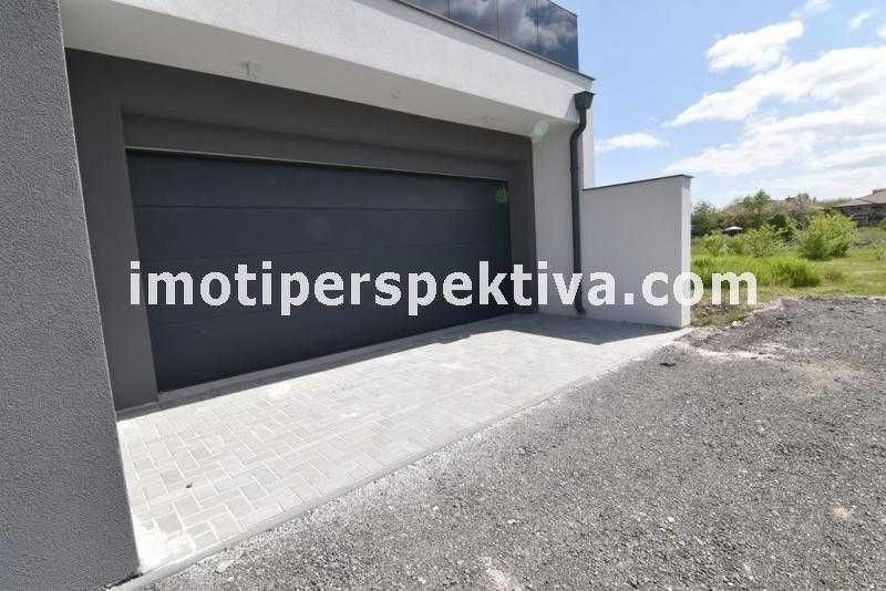 реф.19386 Чисто нова къща, двоен гараж-Коматевско шосе!