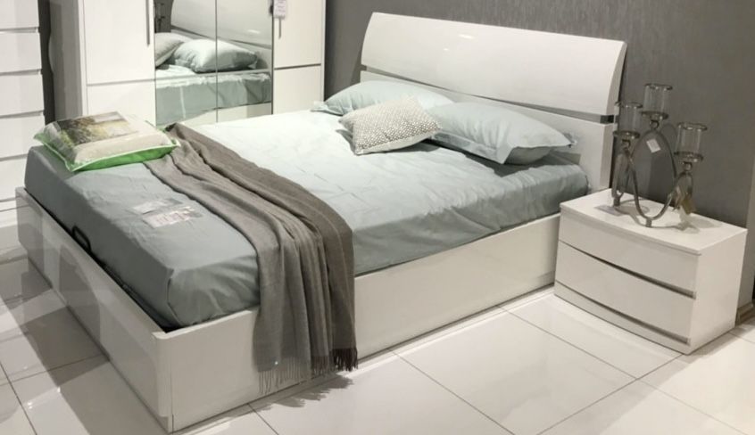 Спальный гарнитур Италия