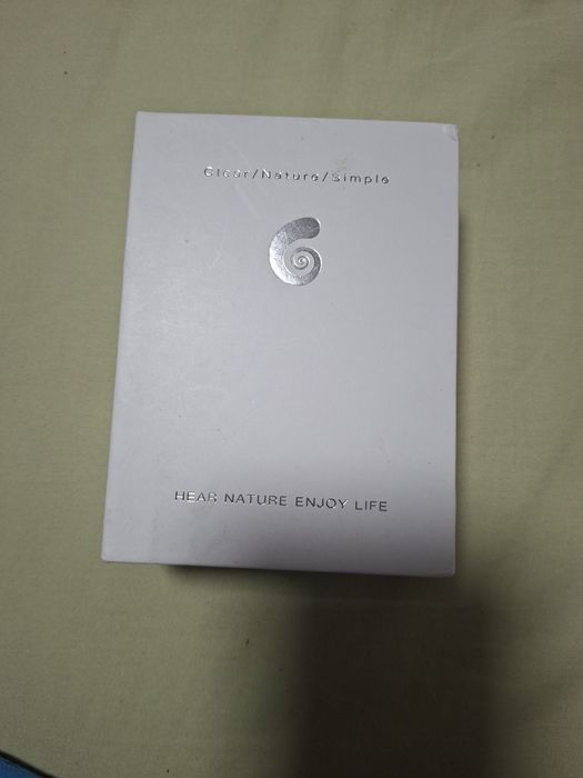 Aparat auditiv cu incarcator