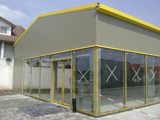 Vand hala metalica 9m x 24m complect la cheie