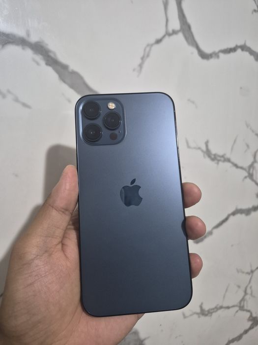 Продам iphone 12 pro max 256 gb