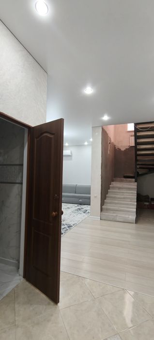 Продам двухэтажный коттедж Асан