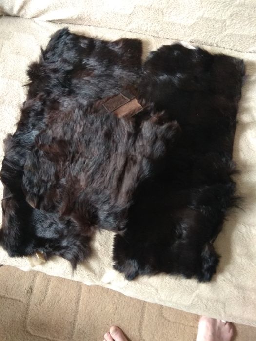 Кроличье шкурки из кусочков