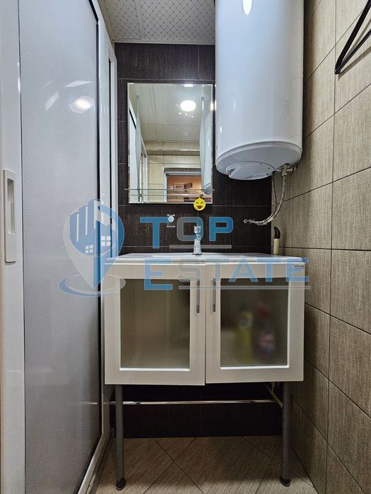 Продава се Двустаен апартамент в Горна Оряховица - 59 кв.м за 1079 €/кв.м - Снимка #11