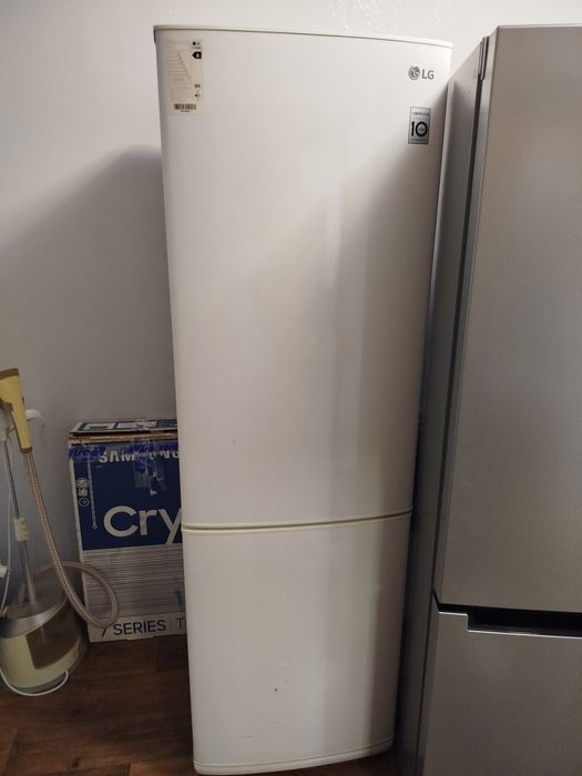 Продается холодильник