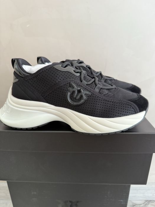 оригинални сникърси Pinko