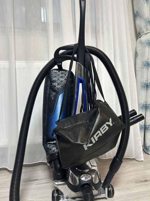 Vând aspirator Kirby Avalir 2 într-o stare foarte buna