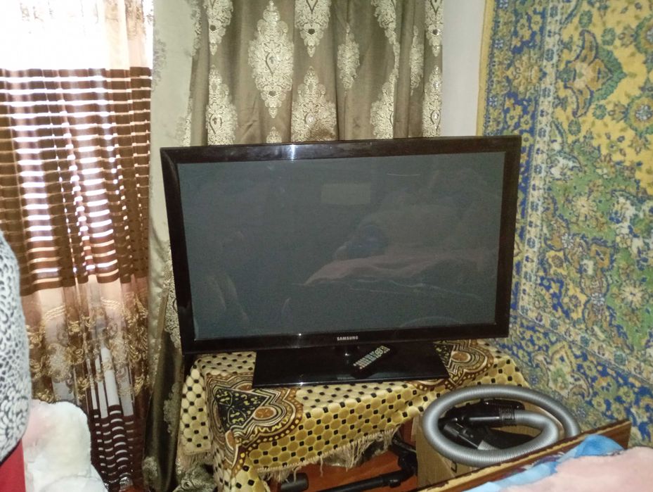 Телевизор Samsung