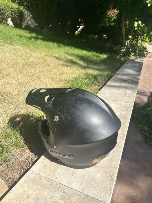 Моторна каска ducinni D200