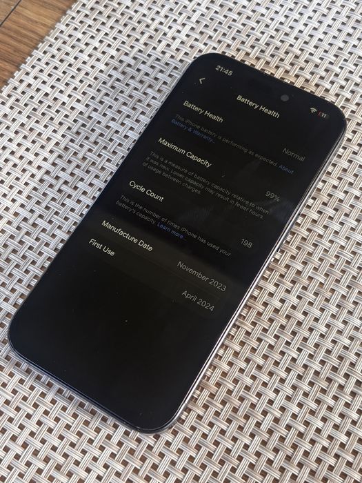 iPhone 15 Pro 128GB Blue Titanium | Батерия 99% | Като нов | Фабрично отключен