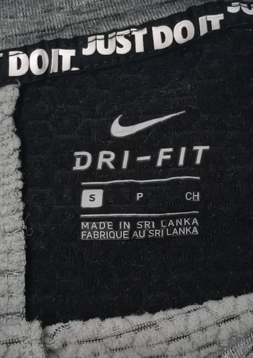 Nike DRI-FIT Sphere Icon Clash Top оригинално горнище S Найк спорт