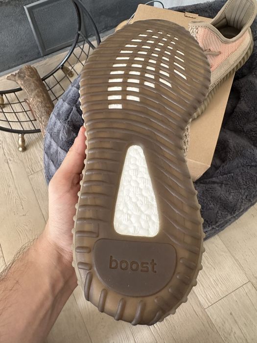 Adidas Yeezy Boost 350 V2 Sand Taupe