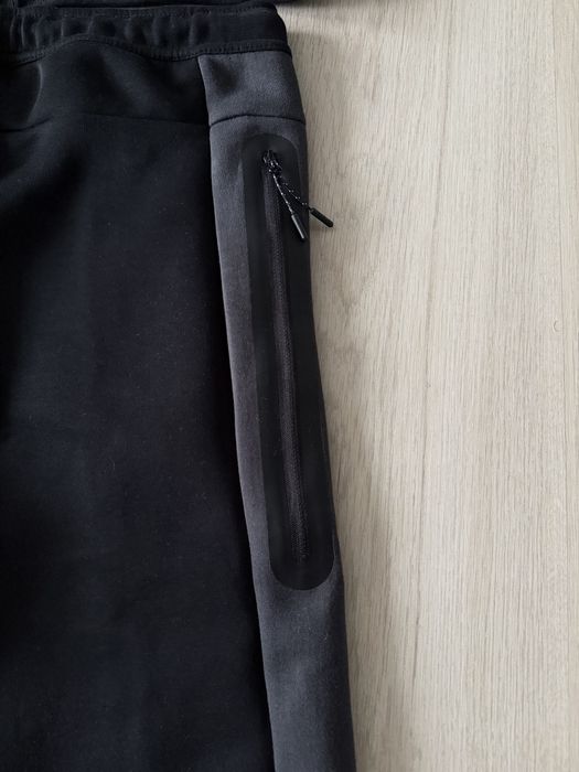 Nike tech fleece