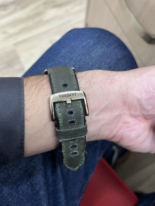 Продам наручные часы Tissot