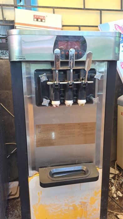 Frezer, аппарат для мороженого