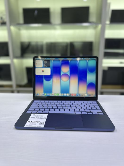 Apple Mac book Neo
