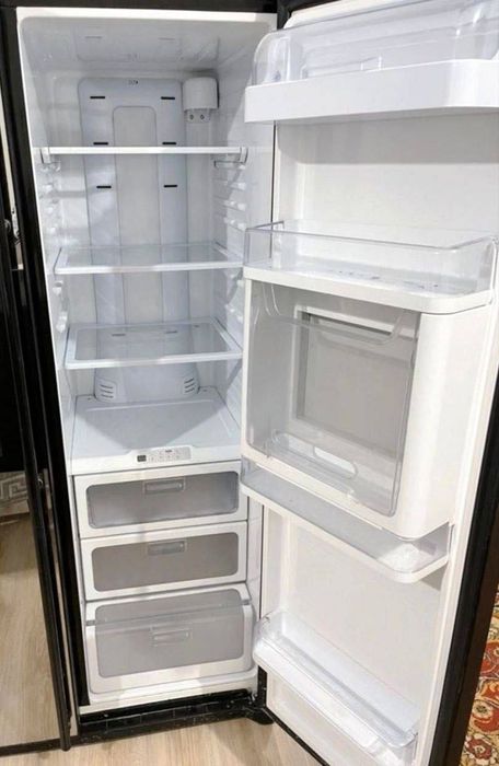 Продам холодильник.