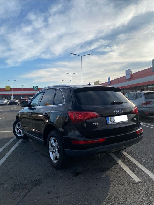 Vând AUDI Q5 Quattro, An 2011, euro5, 2.0Tdi 170cp, cutie automată!