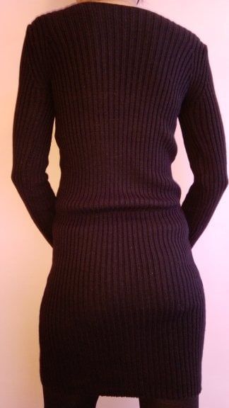 Дамска рокля и сребриста блуза