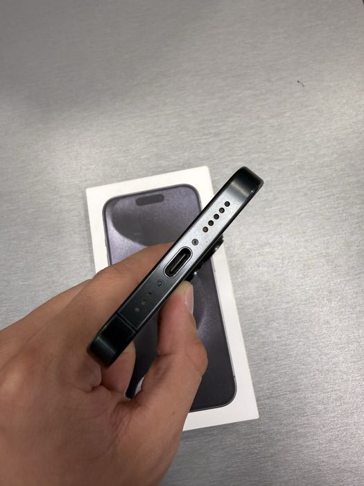 Iphone 15 pro 128gb black
