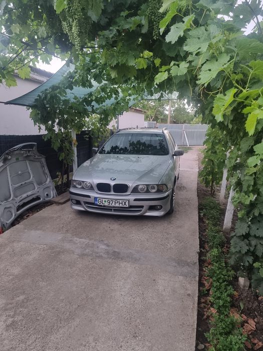 Vând BMW E39 520i  pachet M