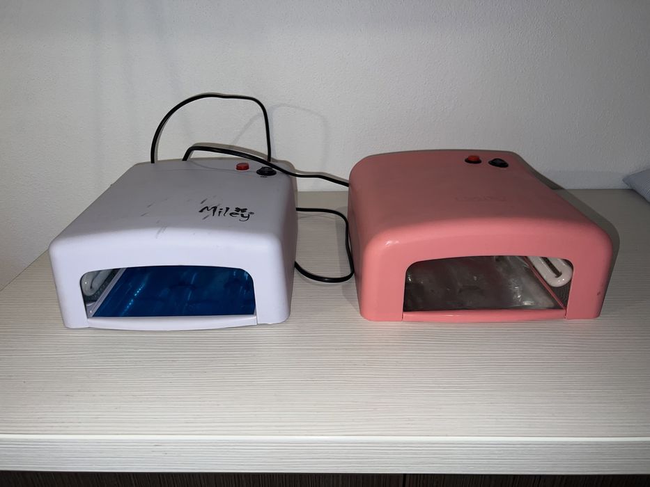 2 Lampi UV si kit pentru semipermanent